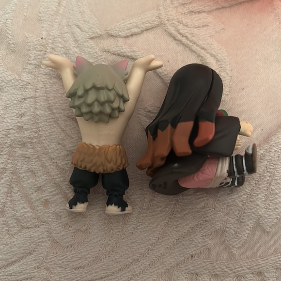 Demon Slayer Nezuko & Inosuke Gacha Figurines - Picture 4 of 11